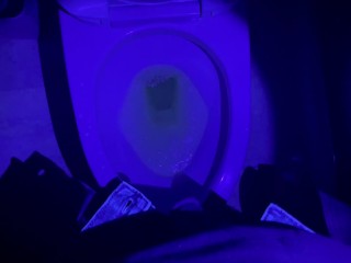 Glow in The Dark Piss