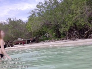 Thai girl does Onlyfans show on the beach. สาวไทยทำ Onlyfans โชว์ริมชายหาด