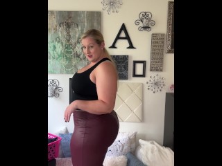 Curvy Thick Blonde Trying on Leggings Haul