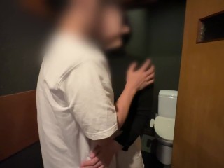 【居酒屋ハメ撮り】ナンパした女と浮気セックス｜即フェラから中出し「彼氏には内緒にして…！」