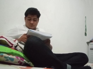 Admirando paisaje antes de recaer en el dolor