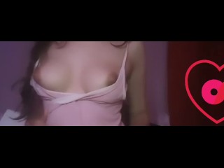 BIG TITS TEEN DOES TIKTOK NAKED -巨乳ティーンが裸でTikTokする