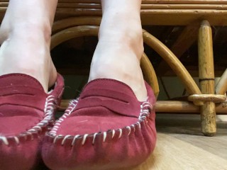 Watch my soft soles in moccasins while my family doesn’t pay attention