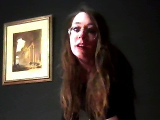 Hot Castratrix gives last ejaculate to pathetic beta