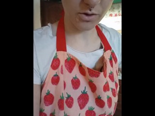 cooks pasta sauce in a little outfit