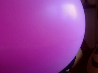 Italian girl has fun with balloons and fills them with hot wet orgasms