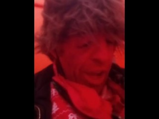 Wolfmanadeecdo it Santa I'm sorry