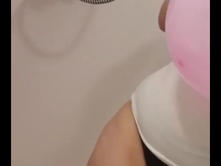 Wet BBW playing with balloons