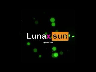 My Wife Shows Off at the Park - PAWG - Public Flashing - Big White Ass