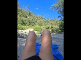 Sport at the park - open her thighs