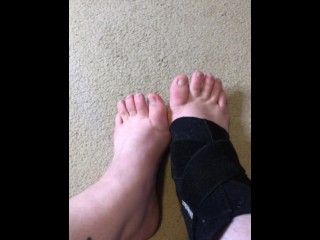 Silent ankle brace worship