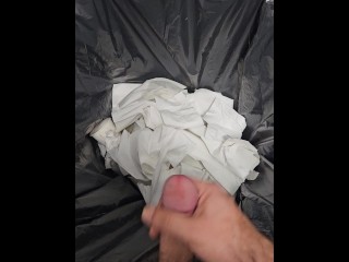 Jerking off and cuming on my ex, the trash bag.