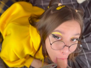 Cutie in short skirt sucked me off like the last time and I cum on her beautiful feet POV 4K