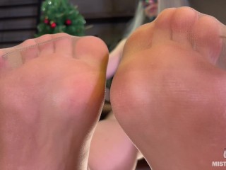 Goddess foot tease and toe wiggling in nylons while sitting at the table