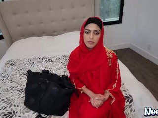 The One that Got Away! Hijab Sex with Sophia Leona