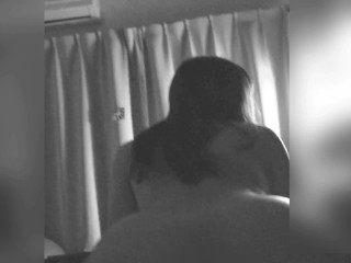 【ハメ撮り】女子大生 背面騎乗位 美尻 高速ピストン 痙攣 １８歳 元教師とのsex(素人、JD,個人撮影)