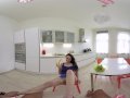 VRBANGERS - Fuck Beauty Kirschley Swoon in the Kitchen