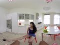VRBANGERS - Fuck Beauty Kirschley Swoon in the Kitchen